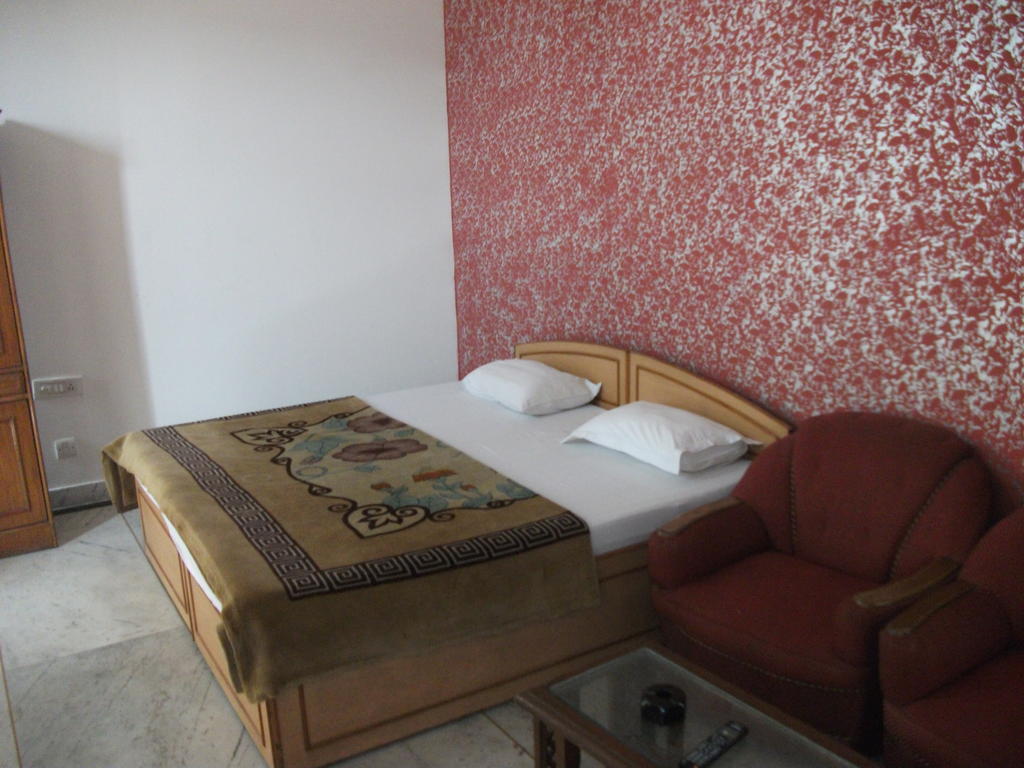 Shalimar Hotel New Delhi Værelse billede