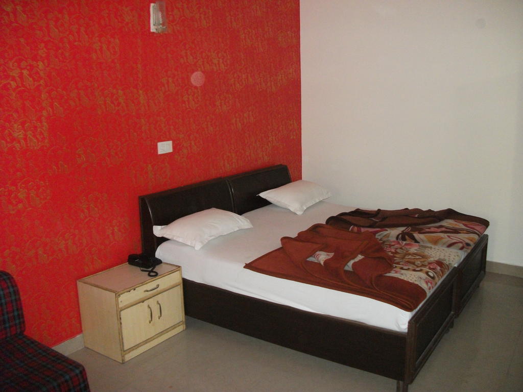 Shalimar Hotel New Delhi Værelse billede